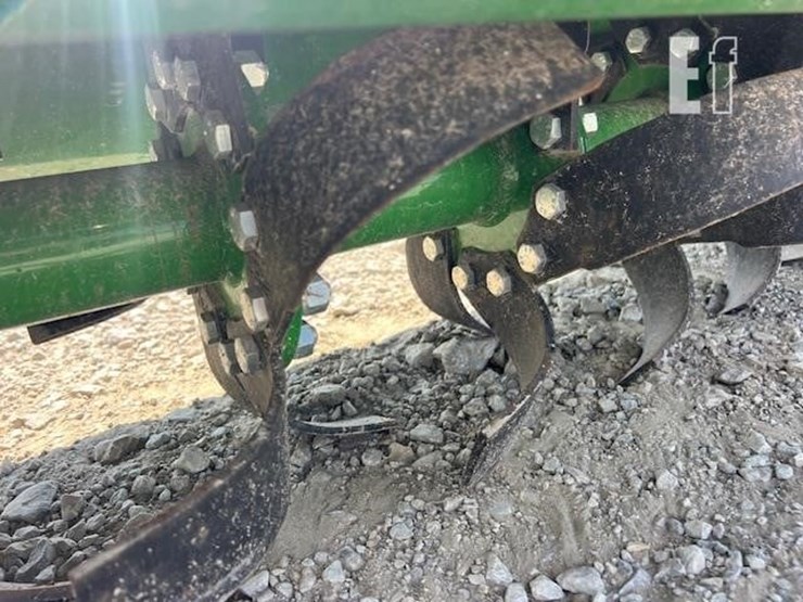 john-deere-655-image-10