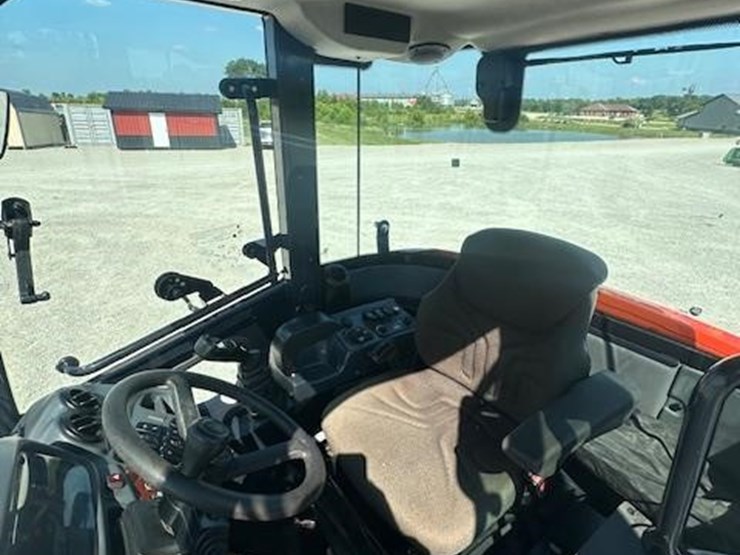 2020-kubota-r630-image-18