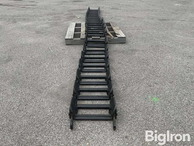 grouser-over-the-tire-skid-steer-tracks-image-13