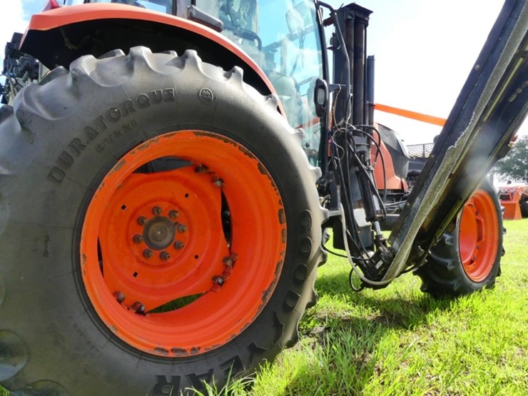 2014-kubota-m8560-image-6