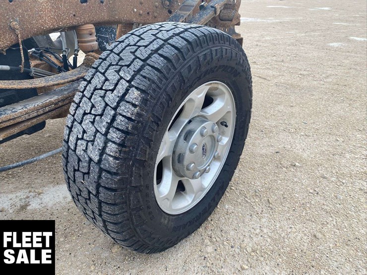 2015-ford-f350-image-14