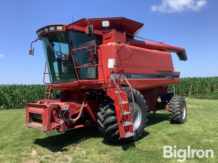 1995-case-ih-2166-image-1
