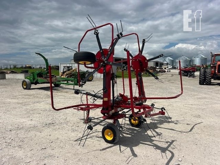 2021-new-holland-proted-3417-image-3