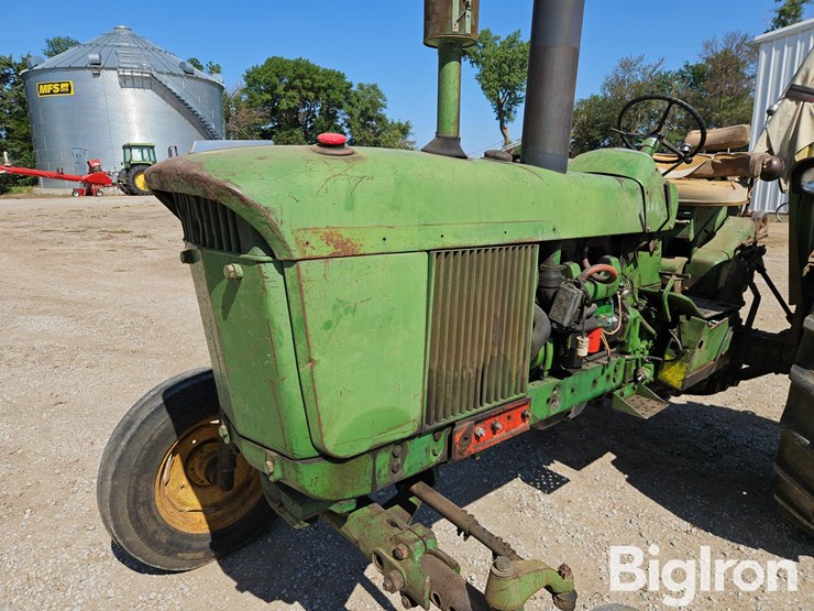 1964-john-deere-3020-image-17