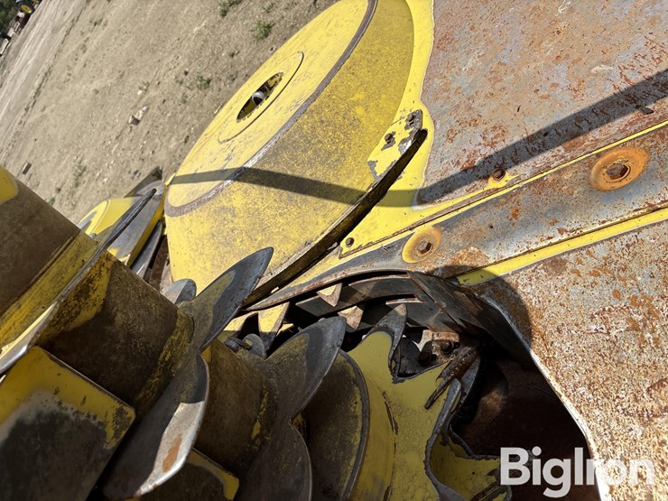 2010-john-deere-678-image-19
