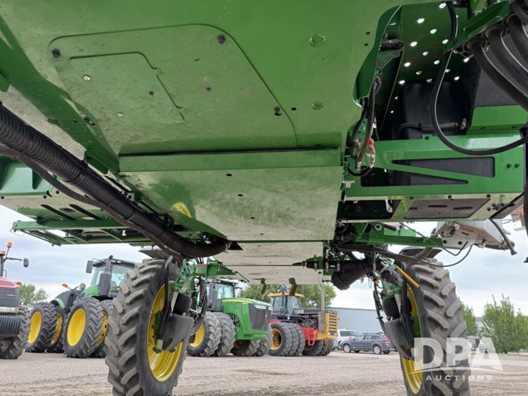 2023-john-deere-412r-image-28