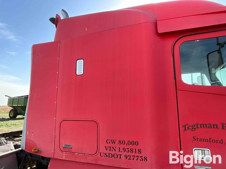 2003-freightliner-columbia-120-image-20