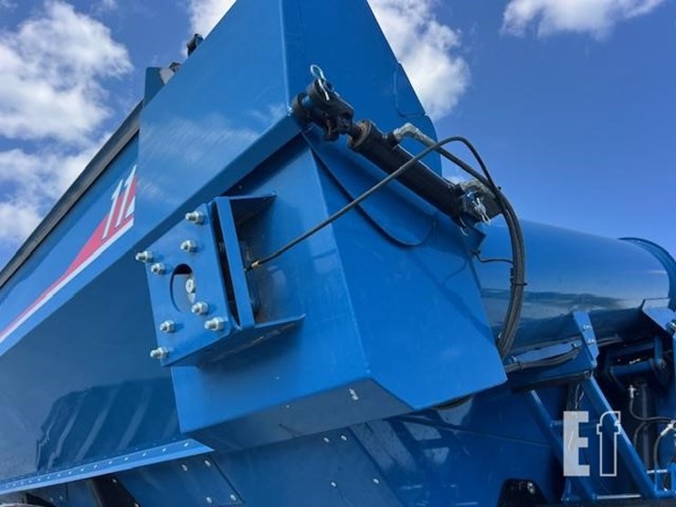 2023-kinze-1121-image-26