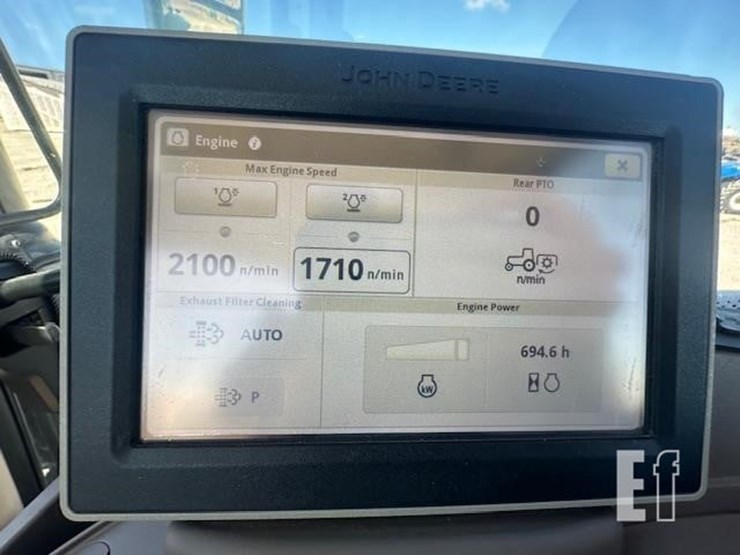 2017-john-deere-6130r-image-23