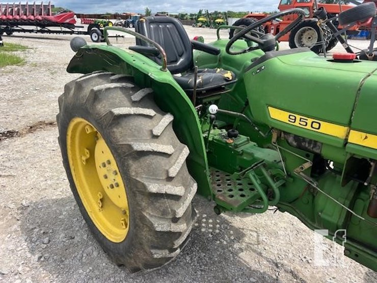 john-deere-950-image-14