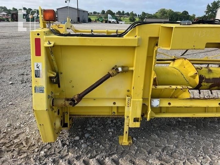 2007-john-deere-640b-image-18