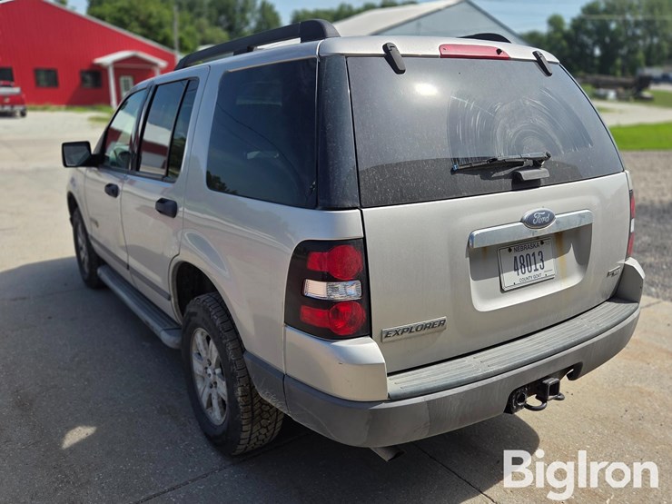 2006-ford-explorer-xls-image-7