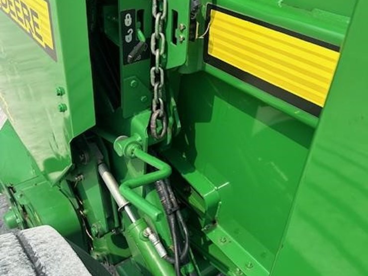 2008-john-deere-468-image-16