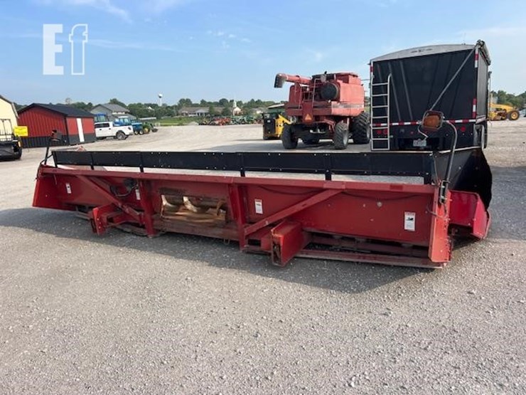 case-ih-1083-image-8