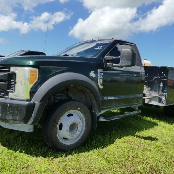 2017 FORD F450 XL