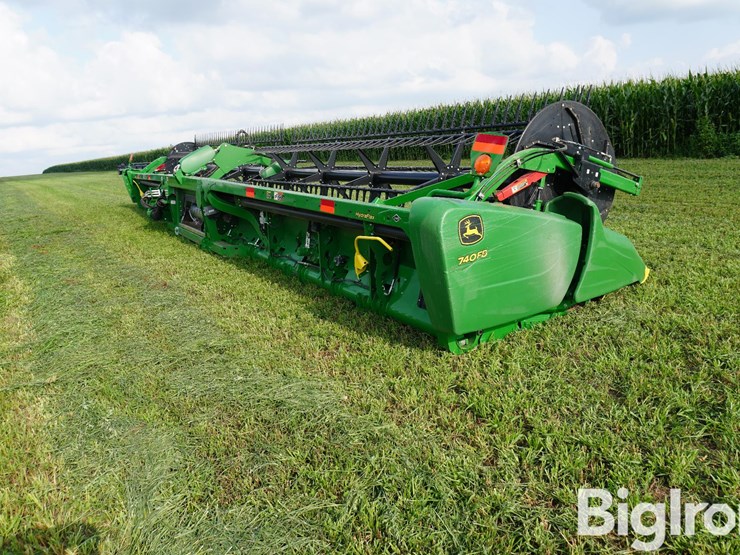 2019-john-deere-740fd-image-5