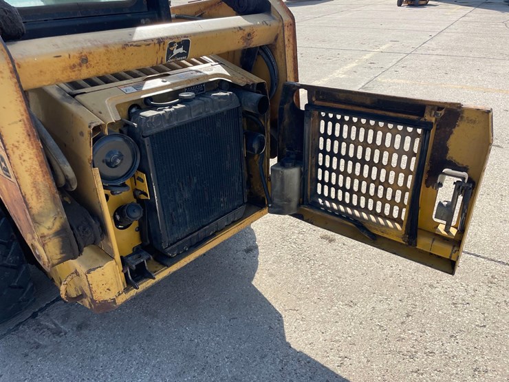john-deere-7775-image-21