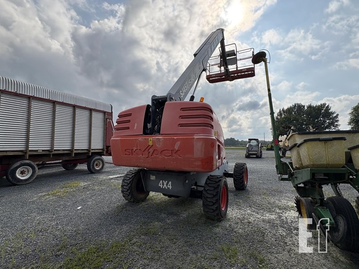 2017-skyjack-sj45t-image-21