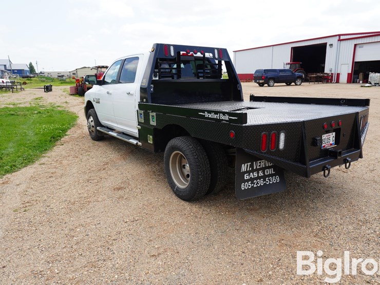 2018-ram-3500-slt-image-7