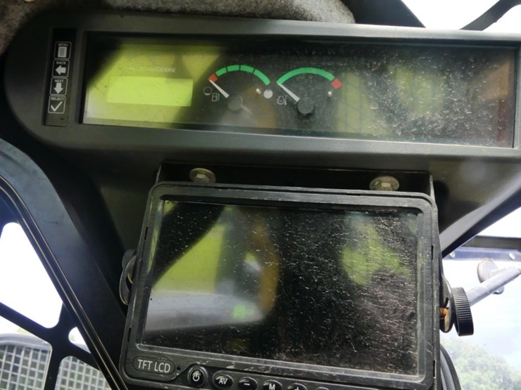 deere-333g-image-19