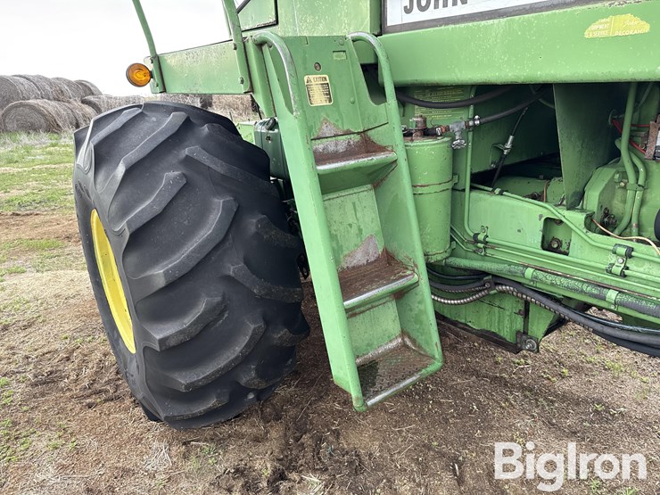 1975-john-deere-5400-image-11