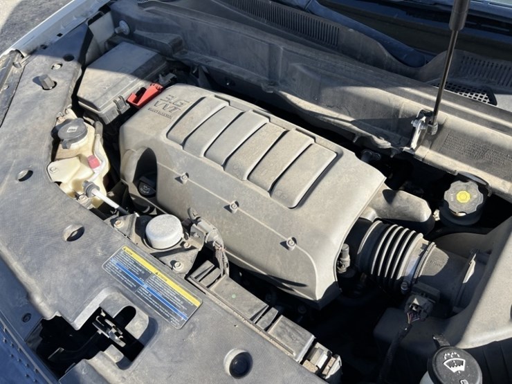 2009-gmc-acadia-slt-image-13