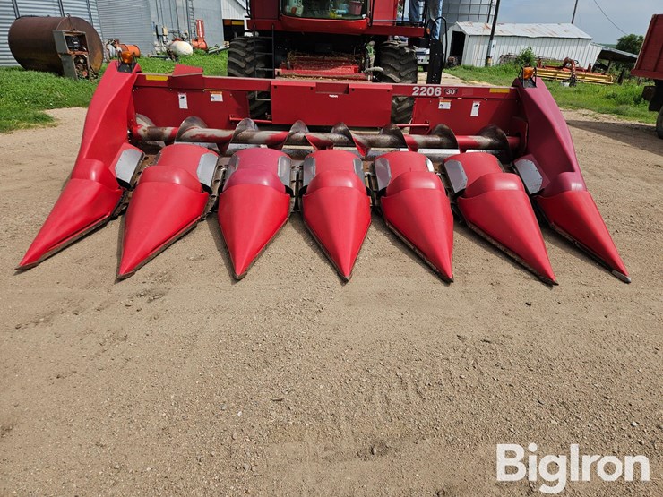 2002-case-ih-2206-image-2