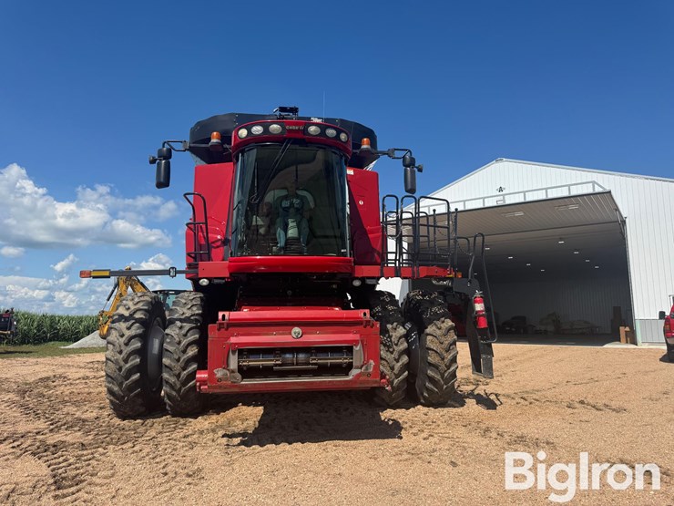 2010-case-ih-7120-image-2