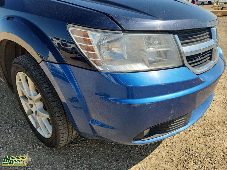 2011-dodge-journey-image-25