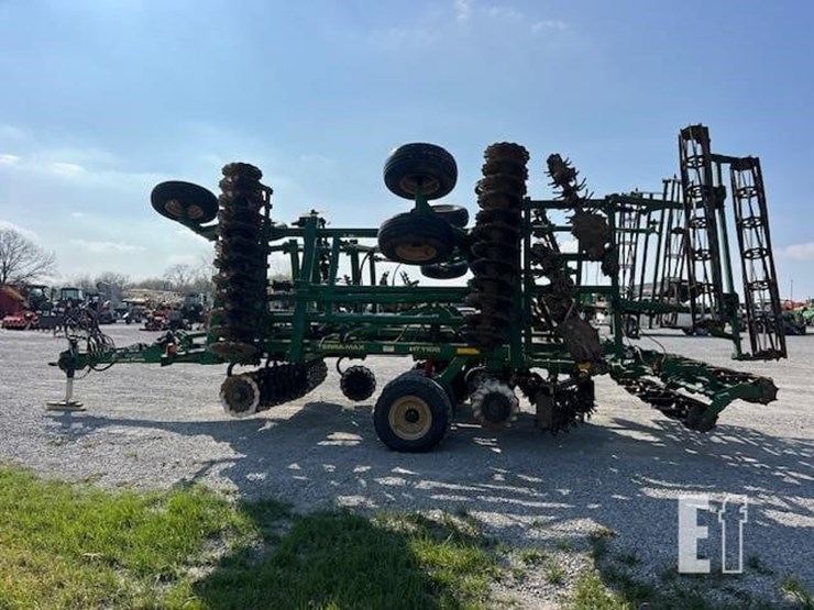 2022-great-plains-ht1100-25-image-8