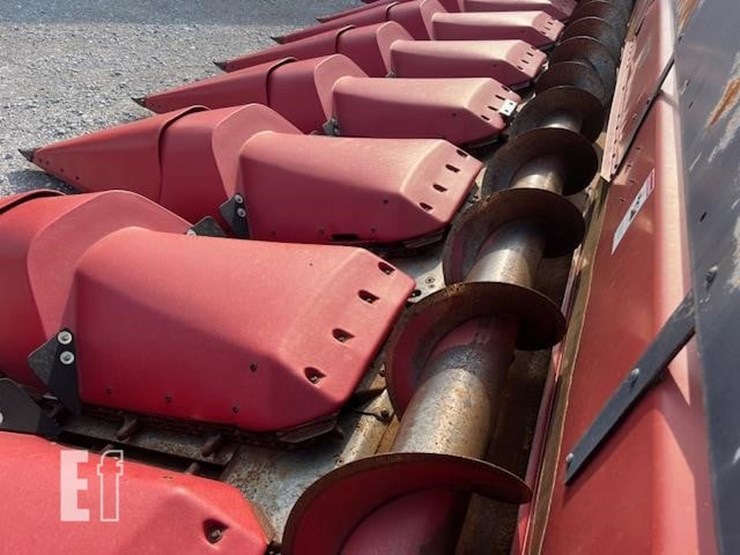 case-ih-1083-image-23