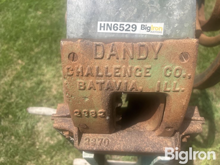 dandy-hand-sheller-image-9