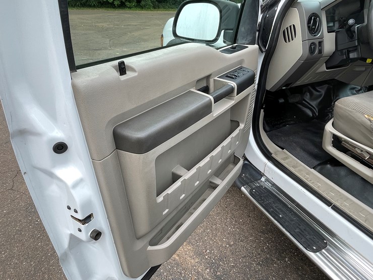 2008-ford-f350-xl-image-60