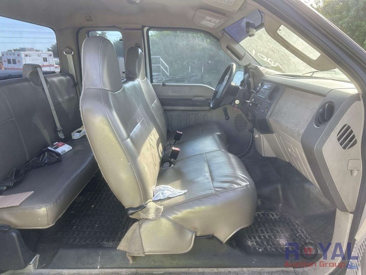 2008-ford-f250-image-26
