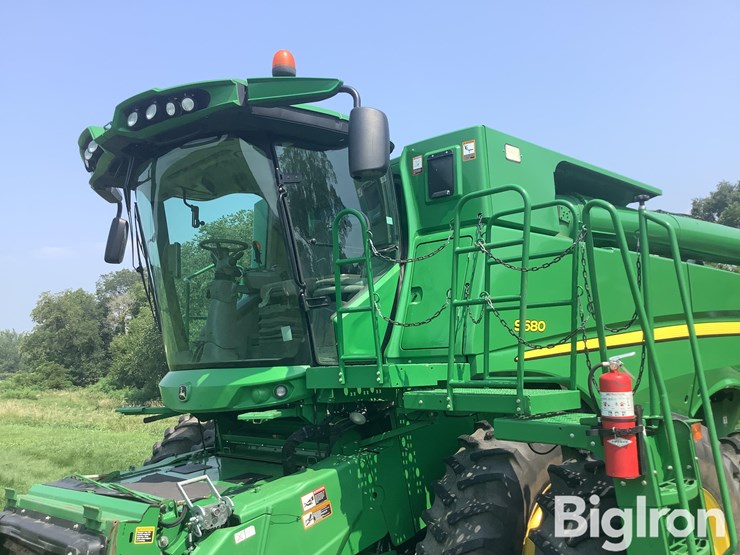 2014-john-deere-s680-image-10