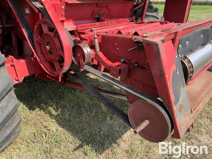 1989-case-ih-1660-image-16