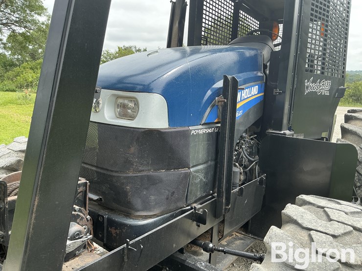 2013-new-holland-ts6.120-image-16