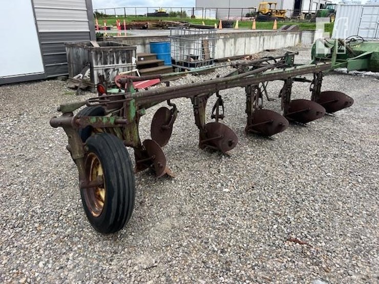 john-deere-5-image-5