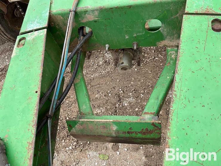 john-deere-7000-image-14