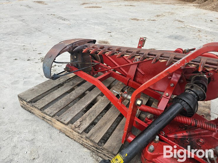 case-ih-1300-image-15