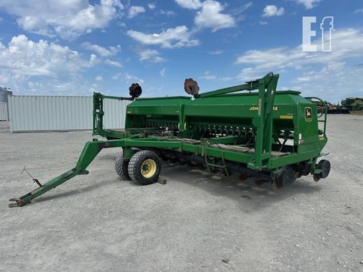 john-deere-1560-image-1