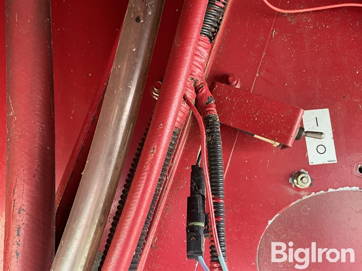 2004-case-ih-2388-image-18