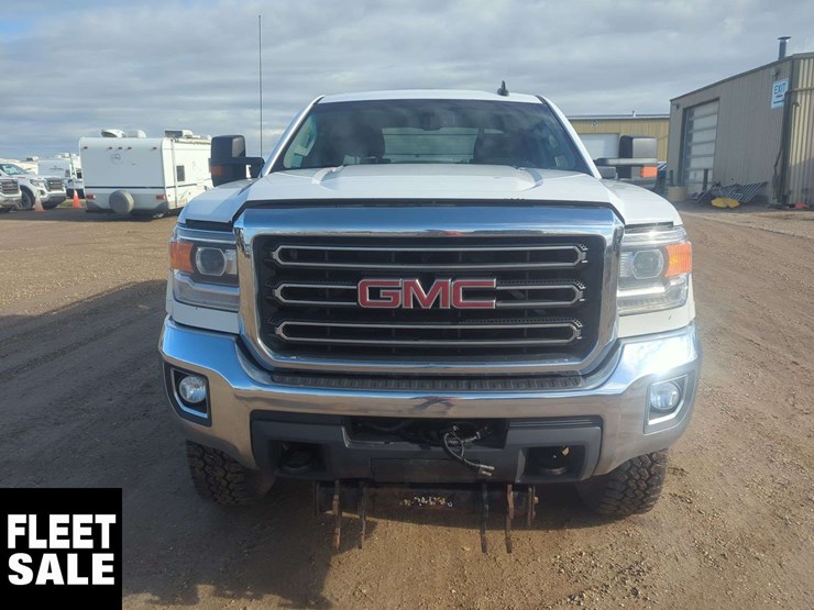 2016-gmc-sierra-3500hd-image-20