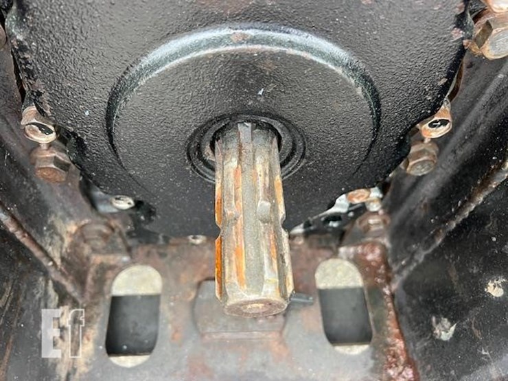 2001-john-deere-5320-image-17