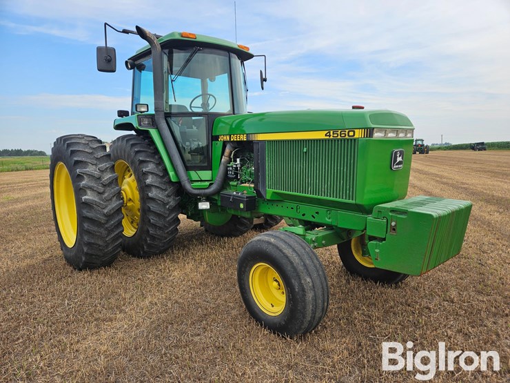 1992-john-deere-4560-image-3