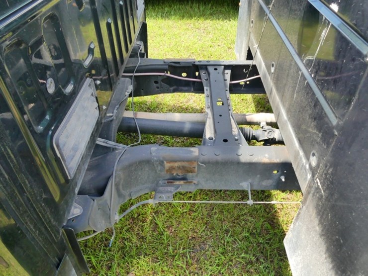 2019-ford-f350-xl-image-11
