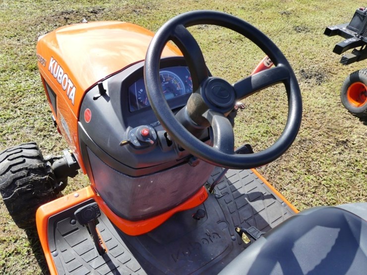 kubota-bx2380-image-11