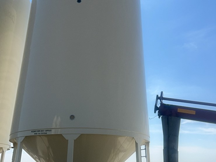concept-7,500-bu.-hopper-bin-with-agi-grainguard-bin-fan,-10-hp-3-phase-electric-motor-image-20
