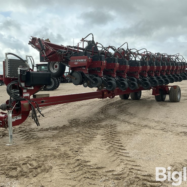 2011 CASE IH 1240