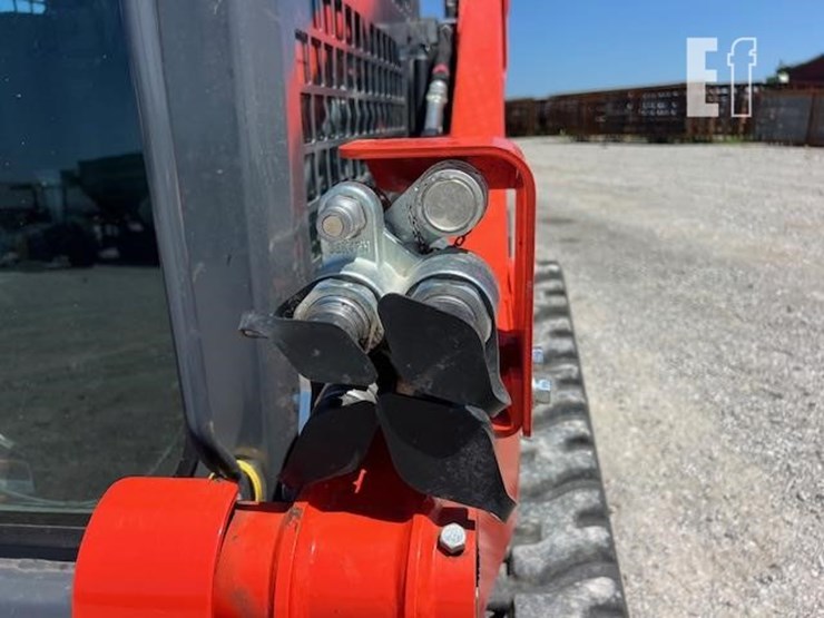 2024-kubota-svl75-3-image-14